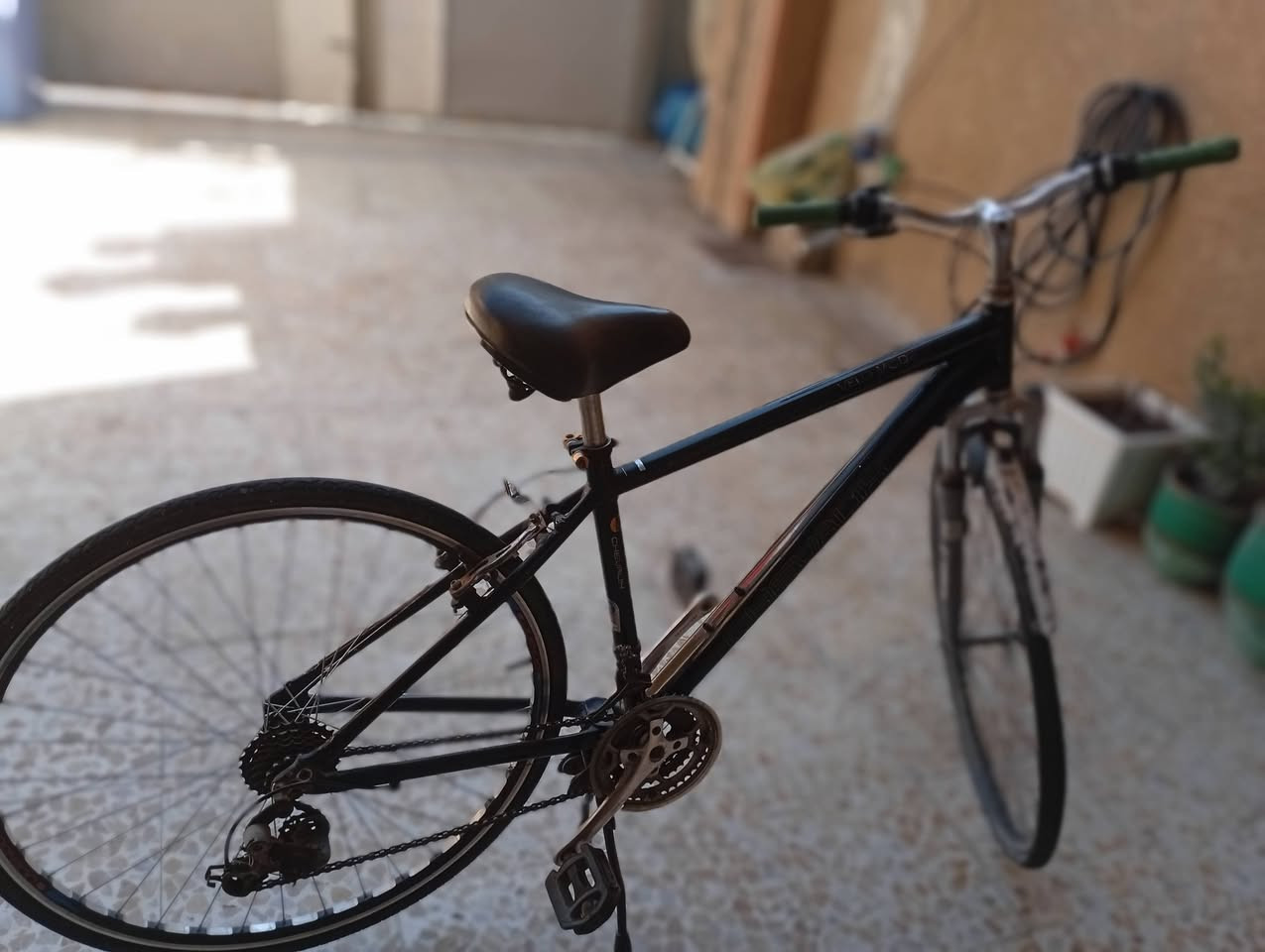 بايسكل c700البيع مستخدم مدت شهرالسعر 150وبي مجال الزعفرانية شارع المعهد ***********
