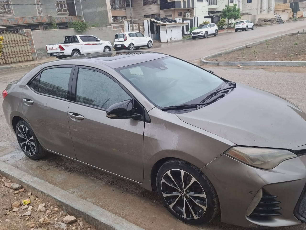 سلام عليكم
كورولا 18 XSE اعلى فئه رقم بابل 

حادث فقط بنيد تبديل بدون دواخل 

وهنا باب السائق

كير محرك كفاله 

فول مواصفات للاخير 

رادارات اماميه وجانبيه

اشاير مري 

شاشه وكامره 

فتحه سقف 

تدفئه كشنات 

كشنات جلد كهرباء 
سعر  130 وبيها مجال بسيط

العنوان / حله 

***********
