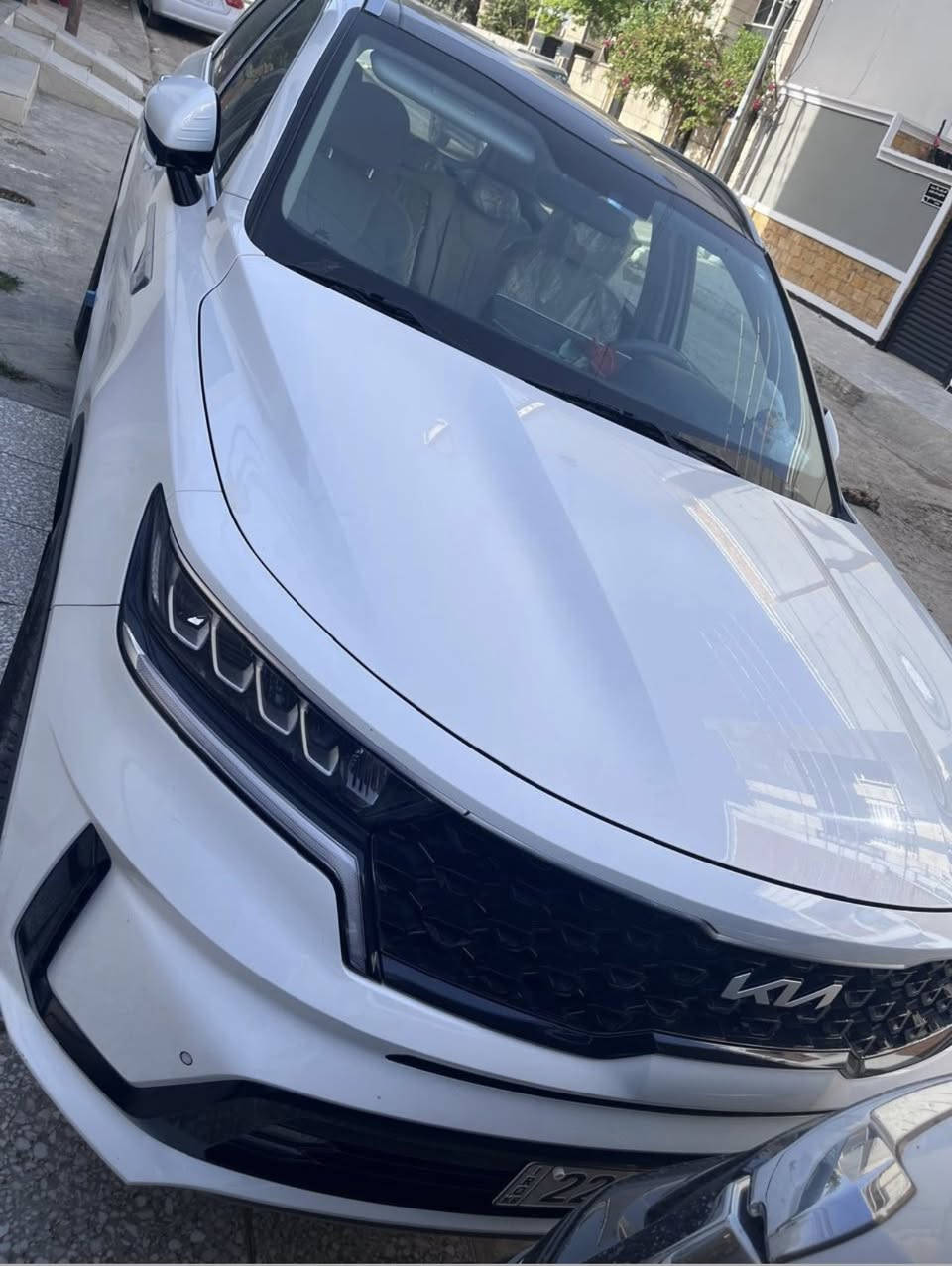 سلام عليكم سورنتو 2023 خليجي 4 سلندر محرك 2500 ( خمسه راكب ) فول مواصفات السياره 
تحويل وكاله بشرط وكالة نم السياره 
ماشيه 80 Km
بنوراما  
كشن كهرباء 
انضمة قيادة 
بصمة 
حساسات 
لايت عدسات 
وبقية المواصفات المعروفه 
مكان السياره 📍 بغداد  السيدية 
السعر المطلوب  ٢٥٠  وبيها مجال ان شاءالله 
***********
