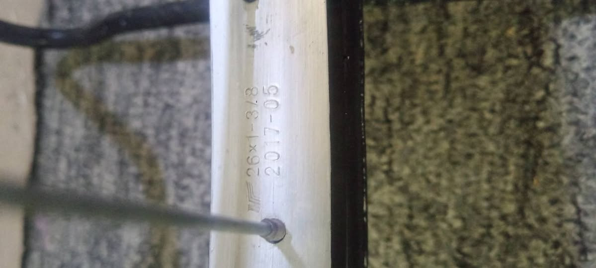 بايسكل مديل 2017 لون نيلي نضافه شوفت عينك شركه BROAD و لون مميز بس بي لعبه بل تاير الوره ماناقصه شي عوزه بس سايق  السعر 135 المكان البصره وبي مجال قليل اي استفسار خاص ❤️


**إذا كنت صاحب هذا الإعلان وتريد حذفه لأي سبب، رجاءا أرسل رسالة إلى الدعم الفني**