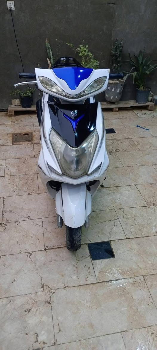 السلام عليكم شباب دراجه سكتر ماجستا للبيع متوازي ع فلوس ماكو هيج سعر والله رايدهه 350

غير متواجد ع فيس

للتواصل ***********
