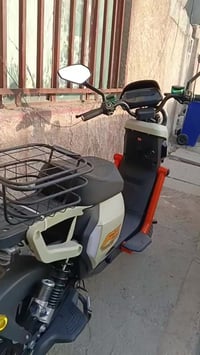 للبيع او مرواس كهربائية بوليسي السعر600الف تلفون 07715676205