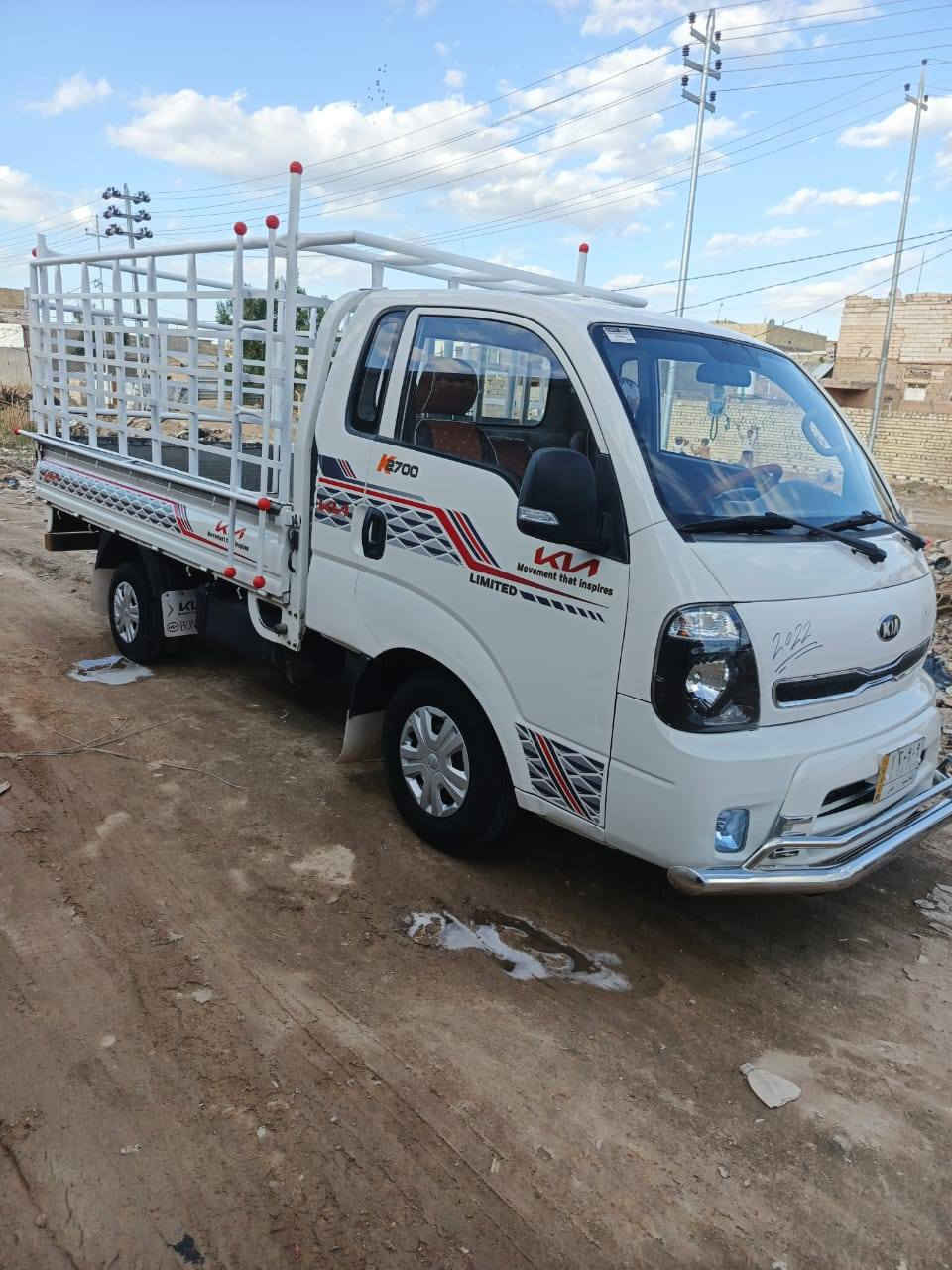 سلام عليكم عندي كيه البيع السياره جديده بنيد بدل ولغد بدون دواخل بدون محجر السعر 110 بيه مجال بصيط بدون محجر تحويل مباشر ***********
