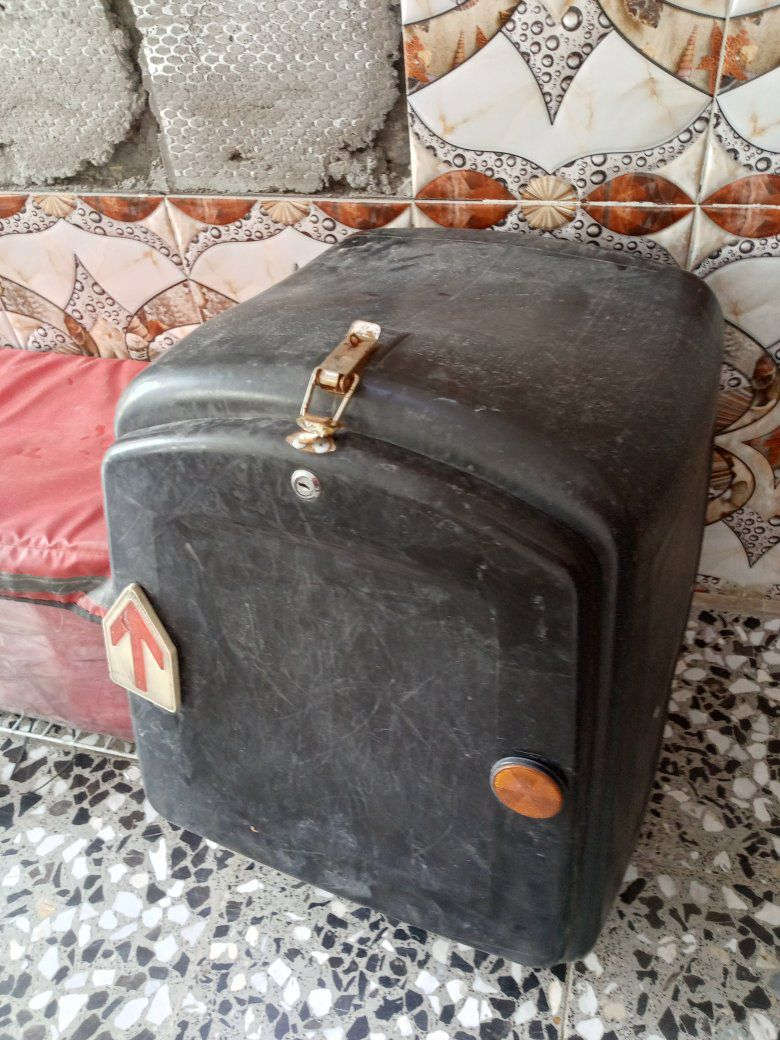 غراض دراجة للبيع الشراي يتصل على الرقم ***********
