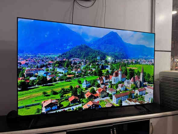 السلام عليكم بلازما حجم ٧٠فول سمارت نظام ال جي ريمون ناطق وموس اخت الصفر رقم تواصل وتساب ***********
