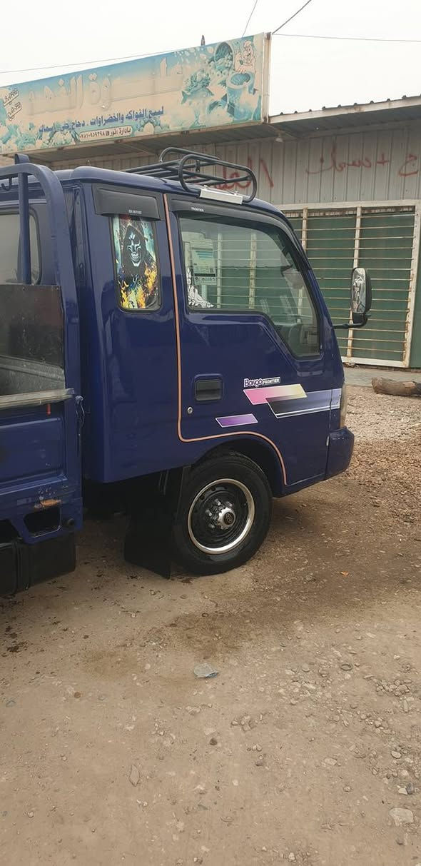 للبيع ام عيون ٢٠٠١ سنويه وأرقام جديده
تبريد تدفئه كامله رقم انبار بسمي 
*********** 
سعر ٧٥
صبغ جماليه
