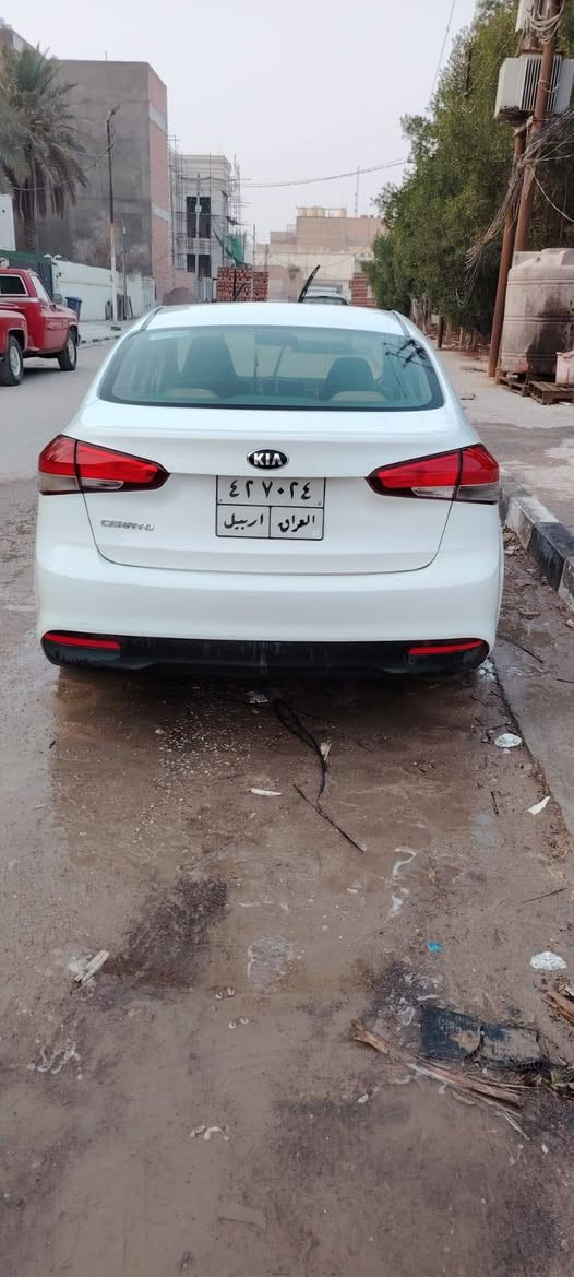 السلام عليكم
سيراتو موديل ٢٠١٨ محرك ٢٠٠٠ مكفوله كفاله عامه فقط بارد و واضح بالصوره اي استفسار اتصل على الرقم فقط ***********
