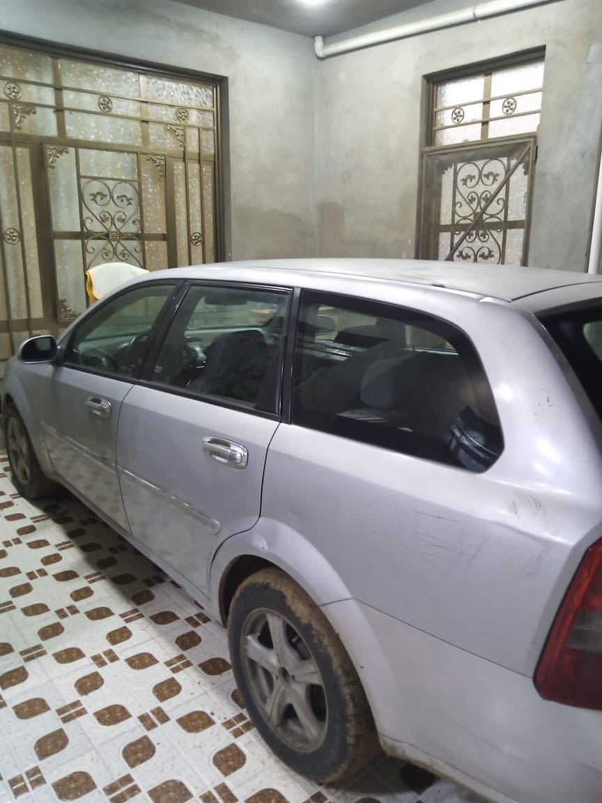 السلام عليكم اوبترا 2006 بدون حادث وبدون صبغ فقط جاردة وبيها طخطخات بسيطة كير مكينة تبريد كله مكفول سعرها 63 وبيها مجال مال بيع رقم الهاتف ***********
