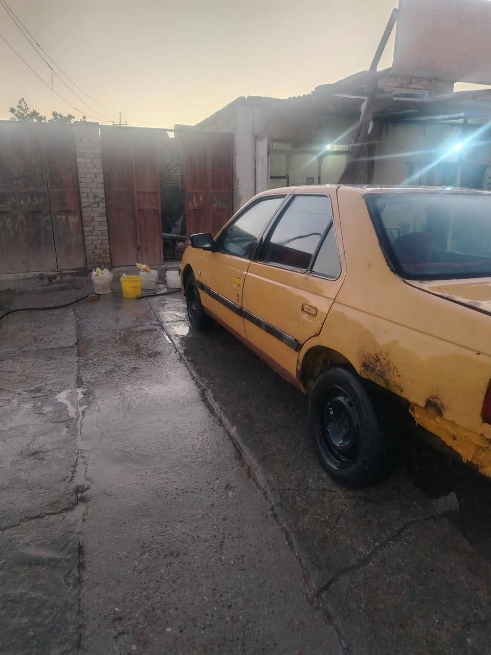 للبيع بارص ٢٠١٣ رقم بصره ألماني ب٢٠ ورقه  ***********
