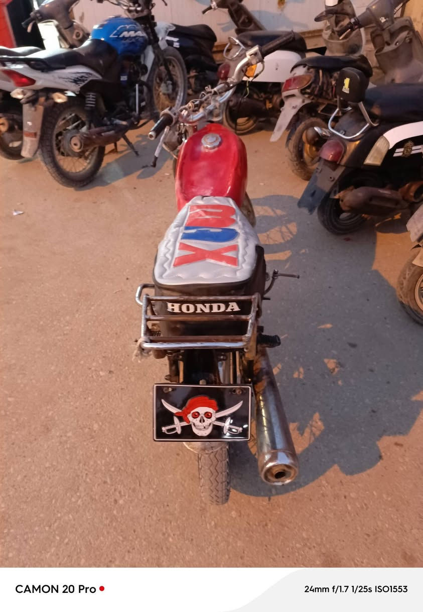 ايراني أصولي اوراق سعر خاص مكاني قرنه ***********
