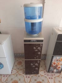 اثاث منزلي • نظيف • العلم العهد الجديد