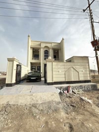 تكريت الديوم • ٢٤٠م • ٥ غرف