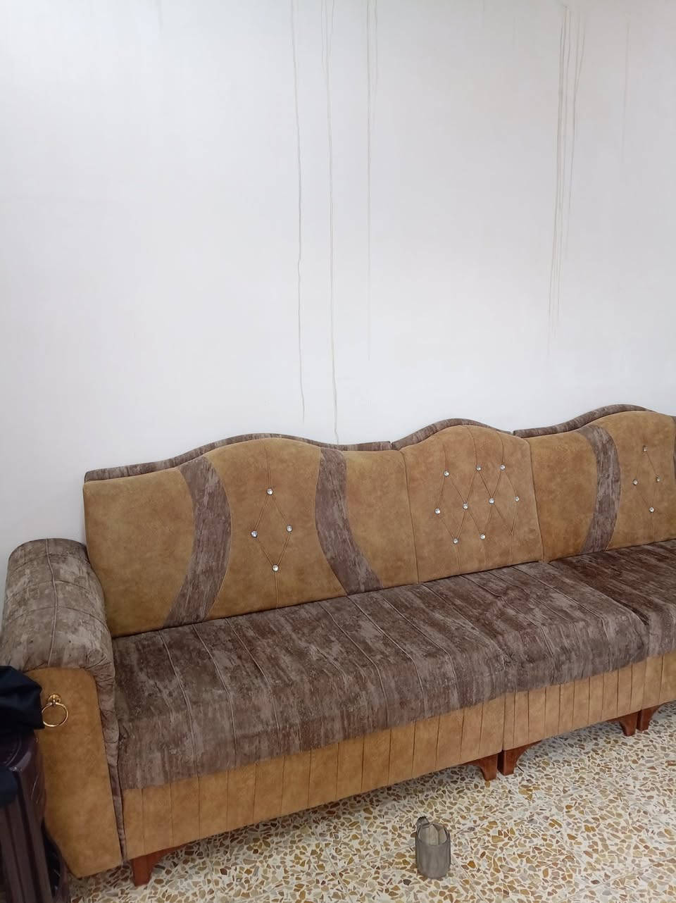 ديوان للبيع السعر ٢٠٠ الف


**إذا كنت صاحب هذا الإعلان وتريد حذفه لأي سبب، رجاءا أرسل رسالة إلى الدعم الفني**