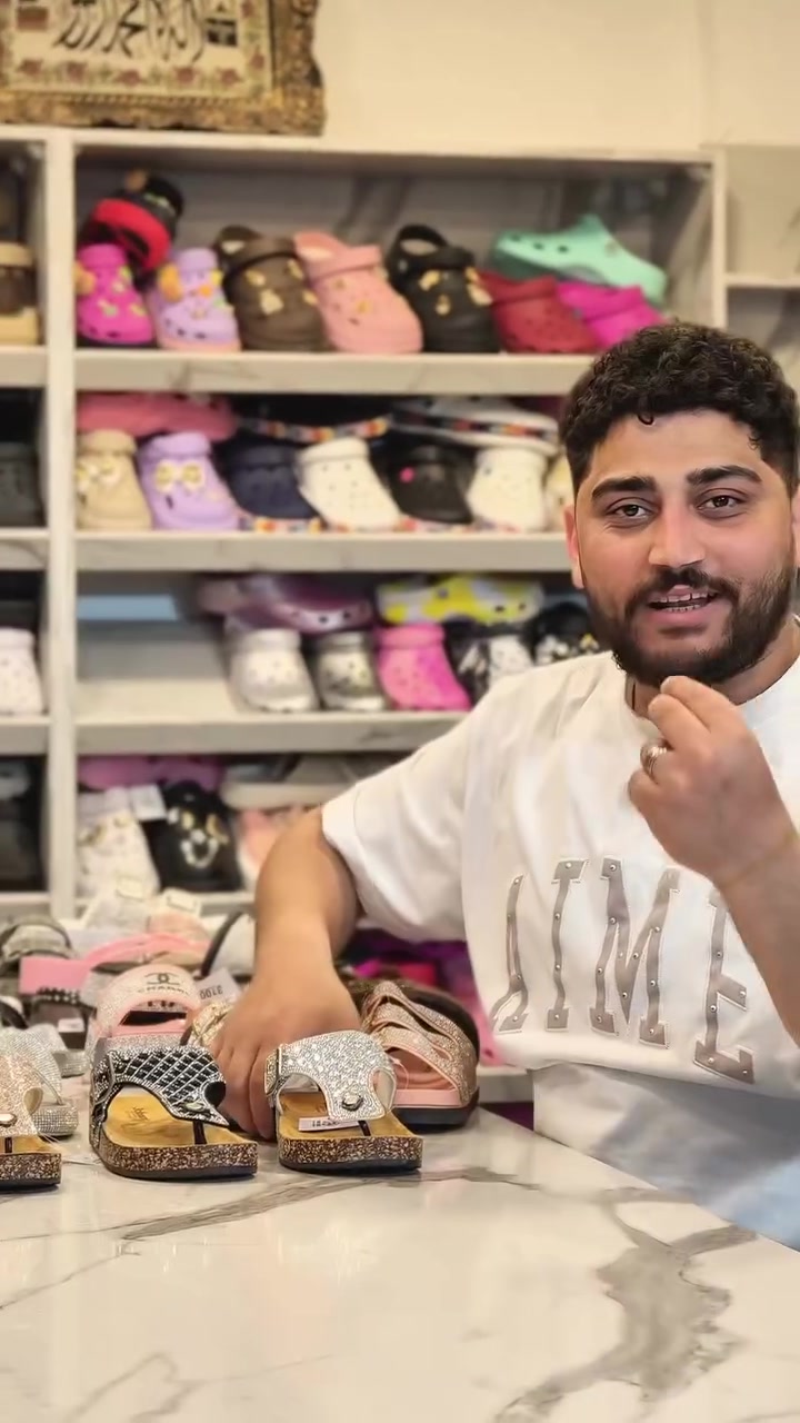 تحف الموسم الجديده وصلت🤩✨
اقوي كوليكشن حريمي جديد من تميمه شوز🥇
مستورد بالكامل وكمان اقل سعر ف مصر 🇪🇬 
الحق التميز قبل نفاذ الكميه😎
للتواصل والطلب:📲
01022622763
01107022127
رقم الشكاوى:☎️
01050005317
تابع كل جديد هنا⬇️:
🔹 تليجرام:
https://t.me/+_uGh2i8QUtgxYjRk
🔹 قناة واتساب:
https://whatsapp.com/channel/0029Va6035E6BIEj8bM74w0i
🔹 تيك توك:
https://www.tiktok.com/@tmima_shoes
🔹انستجرام :
https://www.instagram.com/tamimashose2030
🔹جروب الواتساب :
https://chat.whatsapp.com/GelUuoBbOMaHMyarxih68I?mode=gi_t
🔹يوتيوب :
https://www.youtube.com/@tamimashose
📍 العنوان:
6 أكتوبر – الحي الثالث – مجاورة 8
شارع 44 – بجوار الحصري
#slipper #احذية #جمله #جملةالجملة
#تميمة_شوز_اختيارك_الافضل💯👌


**إذا كنت صاحب هذا الإعلان وتريد حذفه لأي سبب، رجاءا أرسل رسالة إلى الدعم الفني**