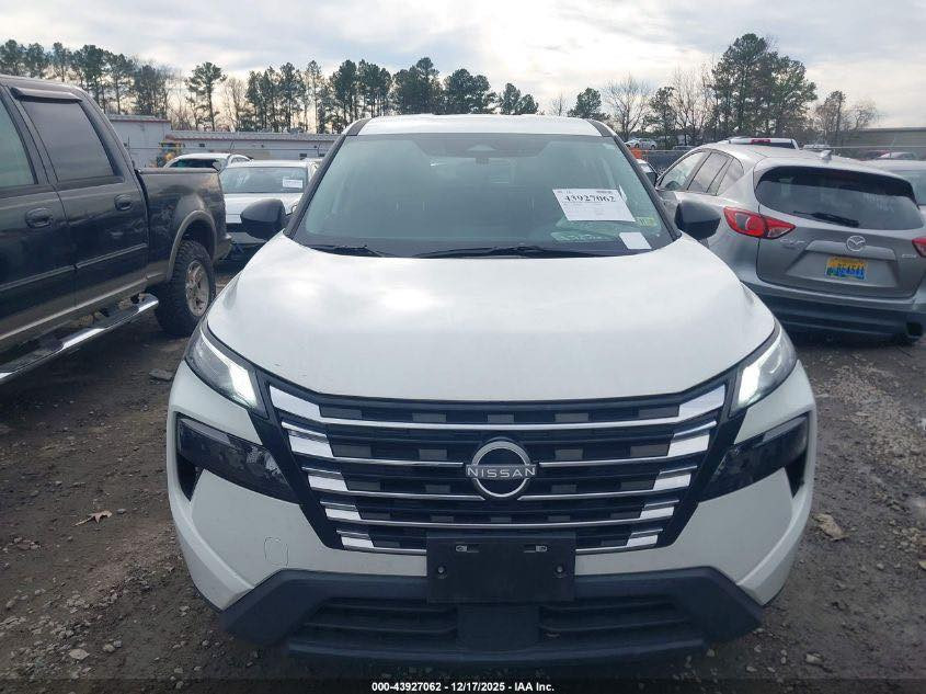 ‏🚗 2025 Nissan rogue 
📅 مزاد: 9 / 1 / 2026
رقم اللوت: 43927062
🛠️ ضرر امامي
‏⚙️ 1.5L • 3 سلندر • دفع ‏ ‏كلي 
📏   24,211 ميل
💎 مزاودة حضوري أو أونلاين
📦 شحن بحري مضمون
🏢 4 فروع داخل العراق
بغداد • كربلاء • الديوانية • العمارة
📲 واتساب: *********** | ***********
✨ انضم إلى كروب الواتساب لمزيد من السيارات الحصرية
‏🔗 https://chat.whatsapp.com/CHchp4i8IM0GCMY7soZfir
⏰ 4 عصراً – 12 ليلاً
🚫 السبت والأحد عطلة المزاد
