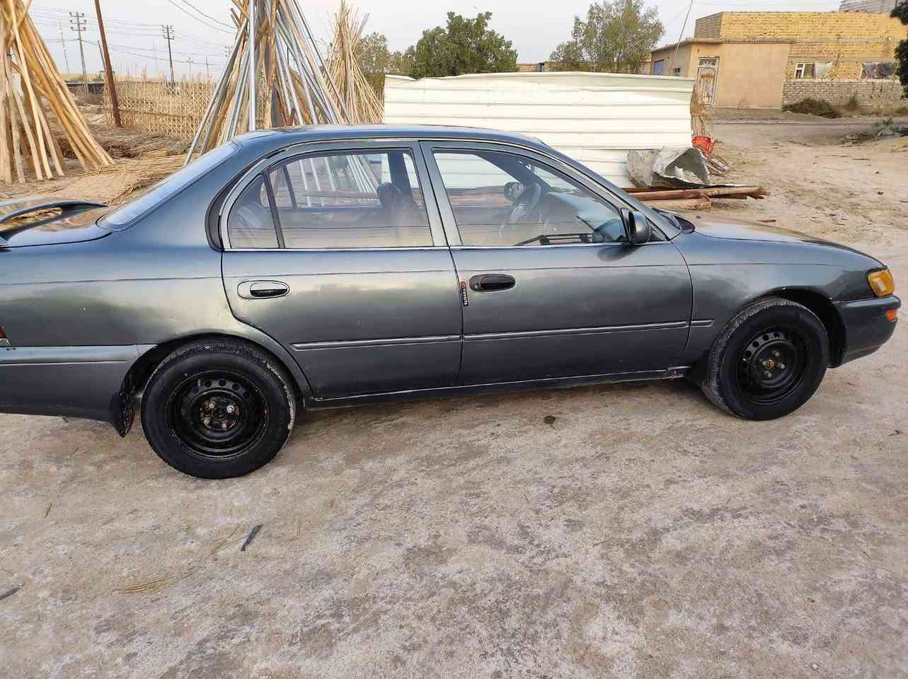 كورلا مديل 93 گير ومكينة وحدادية خير من الله رقم انگليزي تحويل ثاني يوم مصبوغة جمالية السيارة أيسر بلاد طخم تاير تبريد شغال ...
 مكان السيارة ناصرية/ سوق الشوخ

السعر 59 وبيه مجال حگ الجية 
هذا رقم صاحب السيارة

‏‪***********‬‏
