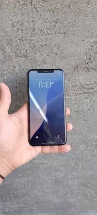 ايفون X ماكس ٢٥٦ • بطاريه ٧٠ • حاله مثاليه