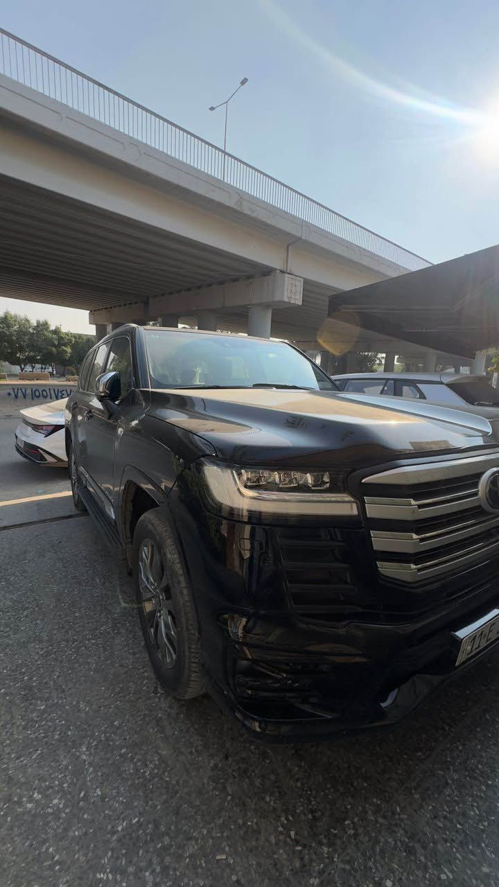 Vxr بريم 2023
السياره ماشيه 40 الف كيلو
السياره مغلفه كامل ضمان عشر سنين
السياره بيه رصعه بالجاملغ الخلفي ومسحوبه pdr
السياره بريم اصل مو شركات
داتا شو 
تدفئه وتبريد كراسي امامي خلفي
كراسي كهرباء
تحديد مسار 
رادارات 360
حساسات 360
كامرات 360
وبعد مواصفات الvxr
معروفه
رقم بغداد السياره بأسمي 
السعر 77 $الف وبيها مجال 
*********** بغداد, العراق
