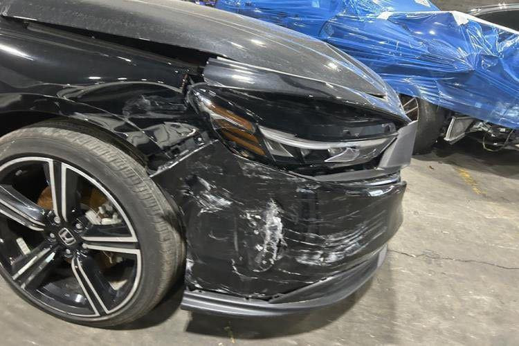 السلام عليكم هوندا اكورد هايبرد 2025 سبورت
ماشيه ٢٤ الف ميل
ايرباك دشبول وستيرن ورجلينات
الجاملغ يرجع بارد والدعاميه يم الفايبر ترجع 

سبورت يعني فول عدا الجلد 
لون اسود
تشتغل وتمشي  سيارة ب عمان   ترهم على أربيل   السعرها ب عمان 175 ابيعه  بل الحره اذا بغداد واصله21.300 بدون تصليح   ترهم كتاب شهداء  بيها مجال ***********
