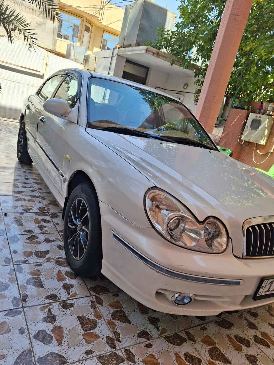 السلام عليكم هونداي سوناتا 2001 خليجي وفود محرك 2000 دوش خط واحد داخل صاج كير محرك مكفول مصبوغه عام للجماليه بدون اي حادث تبريد ثلج تدفئه شغاله صدر أمامي خلفي جديد تخم تاير سنويه هزه جديده غرفتها نظيفه السعر 68 مكاني بعقوبه للتواصل ***********

