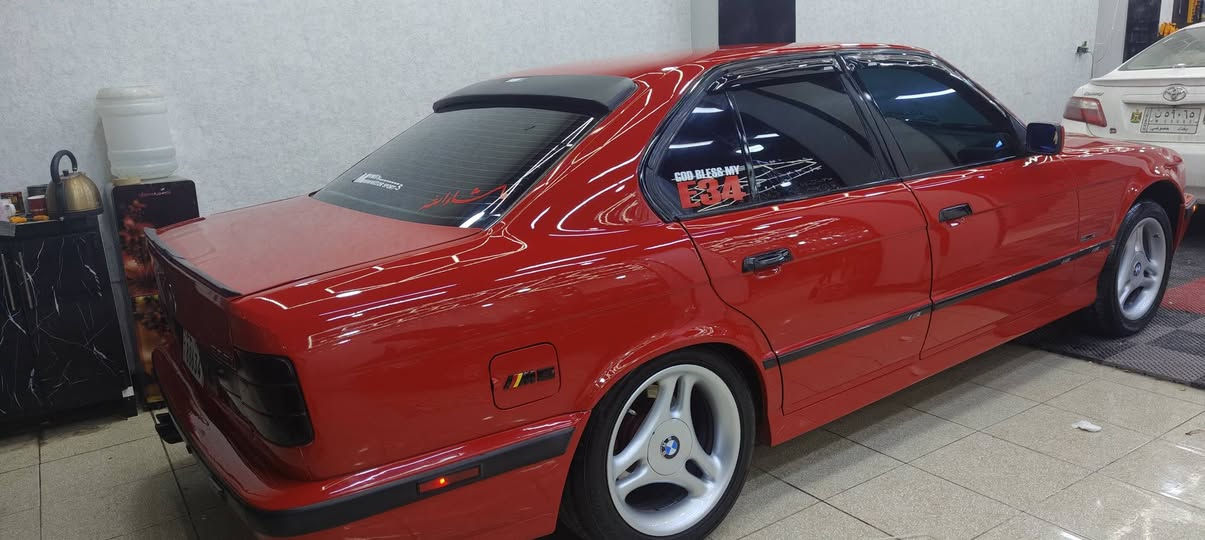 من رخصت الادمن المحترم 
BMW 
٥٢٥ مسكر فانوس دجدال المرغوب 🤷‍♂️
ألون أحمر دم الغزال 
كفاله عامه من دعاميه لدعاميه بشرط بارد مابيهاا تكحيل ما بيهاا كفاااااااله 
حداديه صدر ١٠٠ /١٠٠ 
تبريد تدفئه ١٠٠ /١٠٠ 
تايرات تخم  جديد 

داخل سياره نضافته زيرو ١٠٠/١٠٠  كنتاره ابيض ملكي 
تراي اسياره اقفلهاا ع ٢٦٠ 

عليهاا كزوز سل ستيل دبل كورسه سعره ٧ أوراق 
 
عليهاا هذا الويل معروف سعره والميعرفه ما راح يحبه أسأل عليه جنايه 

تشغيل عن بعد 
فول سياره فتحه 

سياره  إب اسمي تحويل ثاني يوم  

من الأخير ك نضافه اراهن عليهاا  بغداد 
 بس توازيت ع البيعه  
مكان السياره بغداد   رقم الهاتف *********** وتساب فقط 

سعر ١٢٠  وصارت عليه  فوك ال ١٤٠  بس توازيت ع البيعه وجماعات  أشده لا تخابر ولا تعب روحك 😘😘
