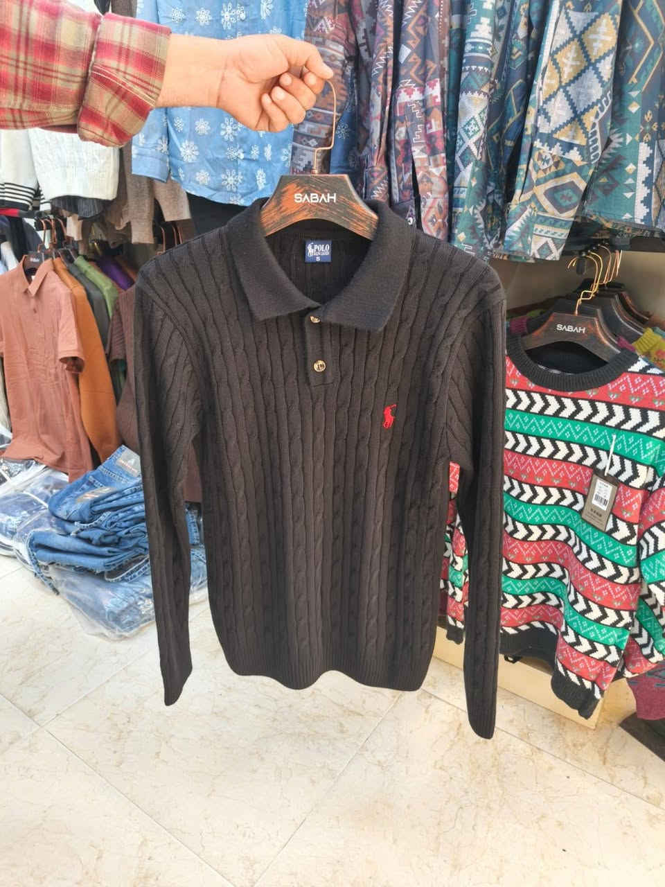 اخر قطع
سعر 10000شياكةة مميزه و ومختلفه مع أزياء قصر الامراء عنوان مسيب شارع الحسينية
***********
