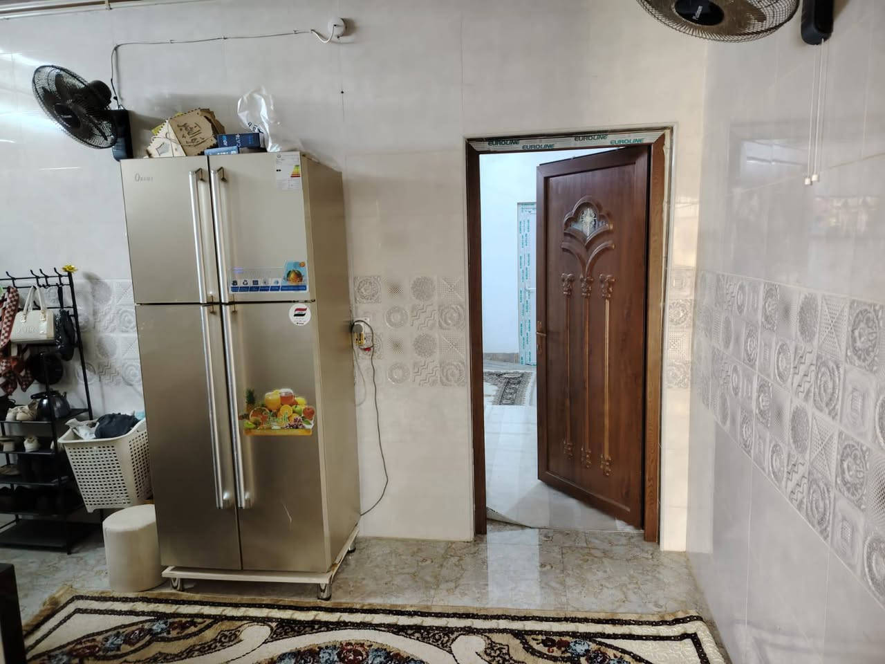 🏠 مشتمل للبيع - فرصة ممتازة
للبيع مشتمل بمساحة 100 متر، ملكية رسمية طابو صرف، جاهز للسكن أو الاستثمار.

📍 الموقع: بالقرب من مطعم مندي وتنور

📞 للتواصل: [***********]

🔹 تفاصيل المشتمل:

طابق واحد

غرفة نوم واحدة

صالة واسعة

مطبخ

صحيات خارجية

خدمات كاملة: كهرباء، ماء، مجاري

شارع تبليط

✨ فرصة رائعة لمن يبحث عن سكن مرتب أو استثمار مضمون
