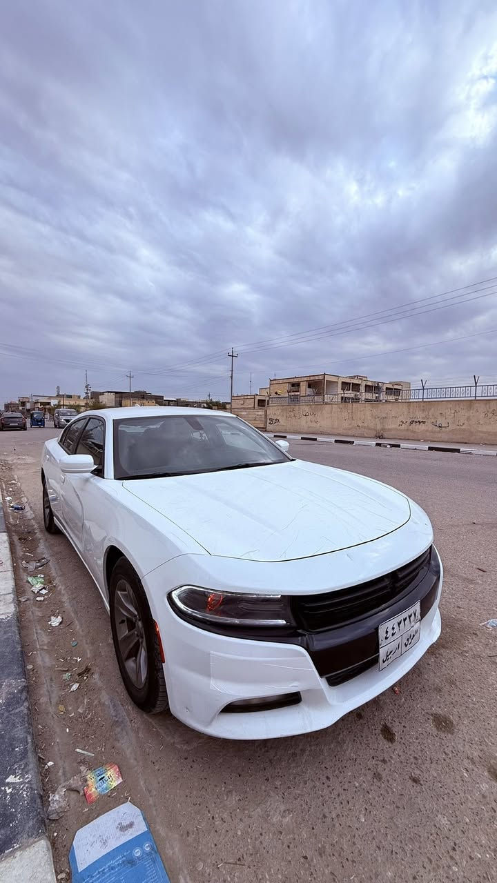 السلام عليكم جارجر مديل 2016 SXT كندي كفاله ماشيه 100 بيهه بلعراق حالوب خفيف كلش مايبين مكينه وكير وتبريد وحداديه بلكارتون كلهه ع بلاد مامشتغله خط ابد سنويه انتهت العنوان البصره القرنه ***********
