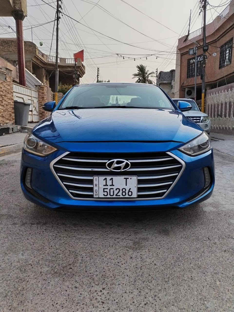 السلام عليكم النترا ٢٠١٧ لمتد السياره فول عالاخير كشنات جلد تحكمات خزن ميموري تدفئه  وستيرن تدفئه شاشه كار بلاي بلادي رادار مري. نقطه عمياء مفوله موصفات بصمه تشغيل وبيبان فتحه فول عالاخير ماشيه ١١٠ كيلو مكينه ٢٠٠٠ دوش تبريد كوله شغال سياره خير من الله كامله وحادثه موجود بلسونار .مكانه بغداد الغزاليه . رقمي *********** .
سعره ١٣٠ وبيه مجال .رقم بغداد دولي وبسمي السياره . واسف عالاطاله
