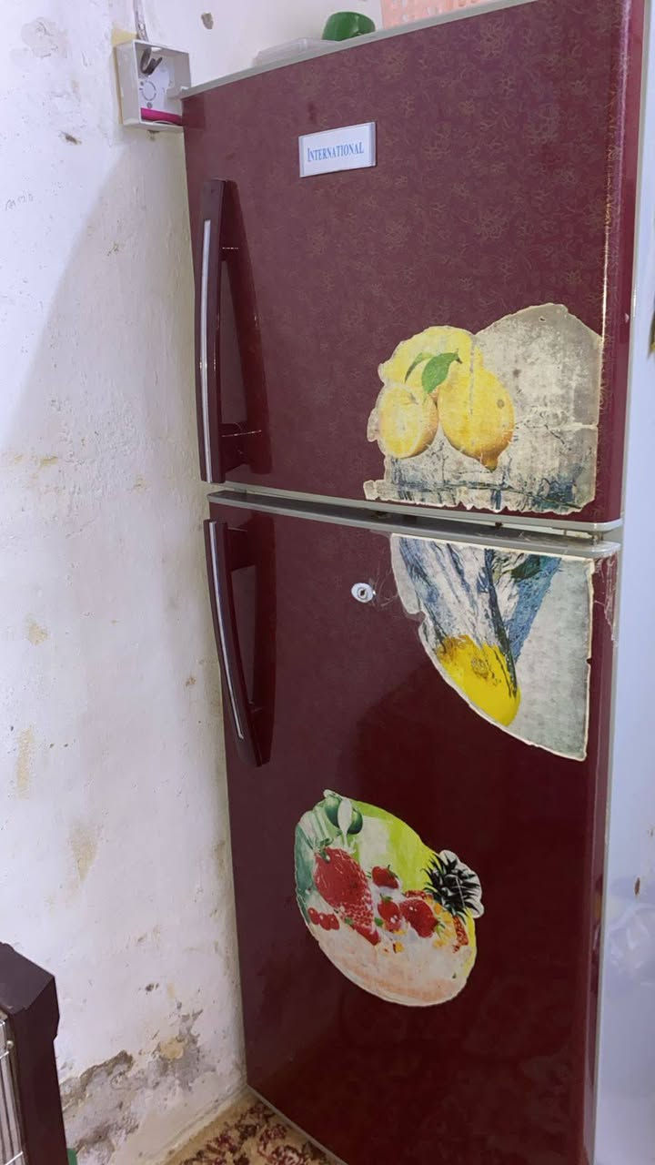 ثلاجة للبيع
كبيرة 125 وصغيرة 100 
صوبة 40 كلش نضيفة
الاسعار بيهة مجال
موفقية شارع دنك شراي خاص


**إذا كنت صاحب هذا الإعلان وتريد حذفه لأي سبب، رجاءا أرسل رسالة إلى الدعم الفني**