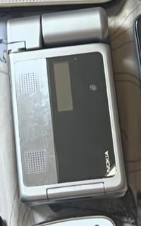 مرحبا.... نوكيا n92 شرط هاي القطعة الوحيدة بالعراق ونظافة مليون بل١٠٠ ...