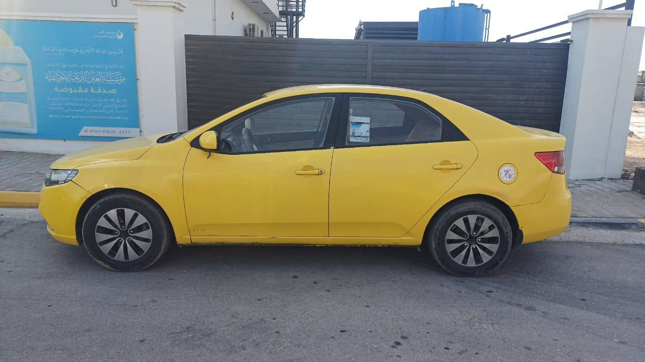 السلام عليكم مكلف بالنشر سيراتو للبيع موديل 12 سياره جاهزه والاتصال على صاحب السياره *********** السعر 85 وبيه مجال قليل
