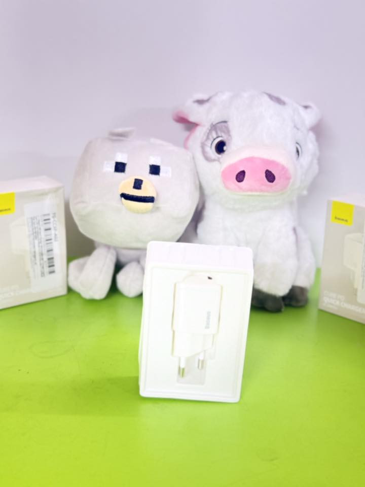 السلام عليكم
متوفر عدد قليل  
راس شحن من ماركة baseus ماركة اصلية ومعتمدة من ابل وباقي الشركات غنية عن التعريف 
20 w قدرة 
منفذ تايب سي


**إذا كنت صاحب هذا الإعلان وتريد حذفه لأي سبب، رجاءا أرسل رسالة إلى الدعم الفني**