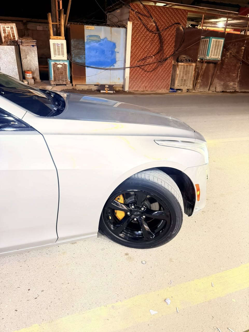 luxury فئة cts 2019 كاديلاك
مواصفات 6 سلندر سلايد للبيع أو المرواس حسب الرغبة )
المحرك : V6 3600
السيارة دفع خلفي RWD
( sport Jl
موآصفآت :
-   بانورما
-   لآيتات متحرك مع ستيرن السائق
-   قاصة لمس
-   شحن وايرليس
-   فتحة سقف
-   جميع التحكمات بالدشبول لمس
-   كشن كهرباء سايق وسكن + ستيرن كهرباء
-   كشنات تبريد + تدفئة
-   جامات اوتوا أربعتهم
-   لآيتات ترحيب بالمري وبالبيبيان
-   كشنات جلد طبيعي مال شركة مملعوب بيهن
-   تبريد قطعتين
parking حساس رادار -
-   حساس رادارات مري جانبية
-   كشن سائق هزاز (معروف بالكديلاك ) للتنبيه لمن تتقرب من سيارة أو شي قريب يهتز الكشن
-   رادارات أمامي خلفي
فجوج برمبو
وبعد أكو هواي كلش موآصفات من تجي تشوفها تعرفها
حادث السيارة
(جاملغ خلفي قطعة وحدة صبغ
السيارة )*********** / السعر 158 او بيه مجال
