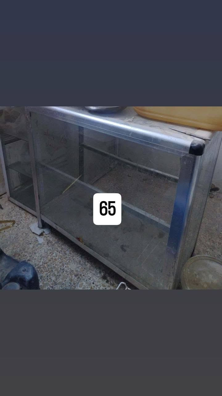 للبيع طوريج الجمعيه الرفوف طول ٨ متر ست نزلات النوع الثقيل عرض الرف ٣٠ سم الباب عرضه ٣ مترات وارتفاعه مترين ونص استعمال قليل


**إذا كنت صاحب هذا الإعلان وتريد حذفه لأي سبب، رجاءا أرسل رسالة إلى الدعم الفني**