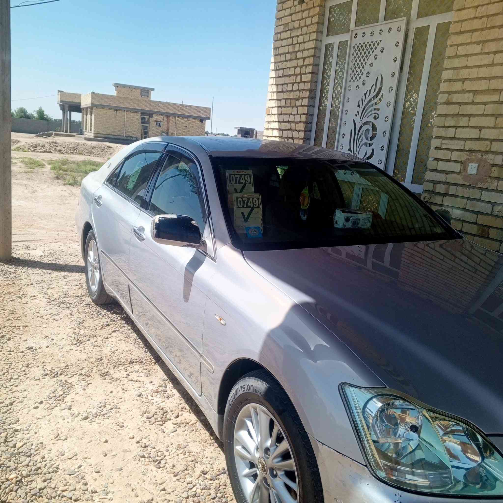 للبيع شاهين كصتين رقم انبار قرار 48 شاصي 82 دكمتين داخل بيجي المكان الانبار الكرمه السعر  90  }   ***********
