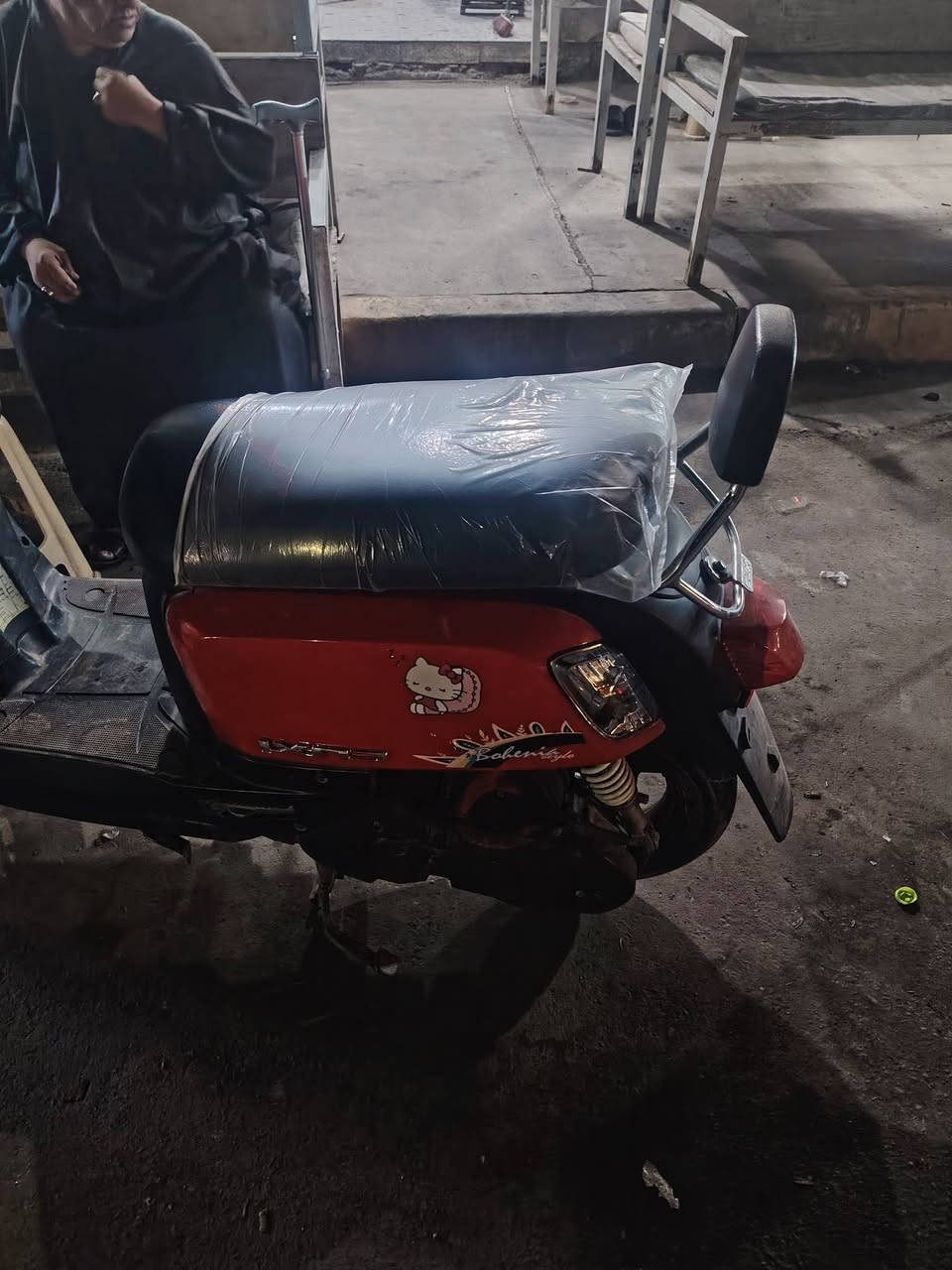 بوليسي مسطره للبيع دراجه بكرتون ***********
