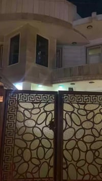 دار للبيع /٢٣٦ متر واجهة ٨  / ٦ نوم وصاله كراج حديقة / 07877545858☎️ و...