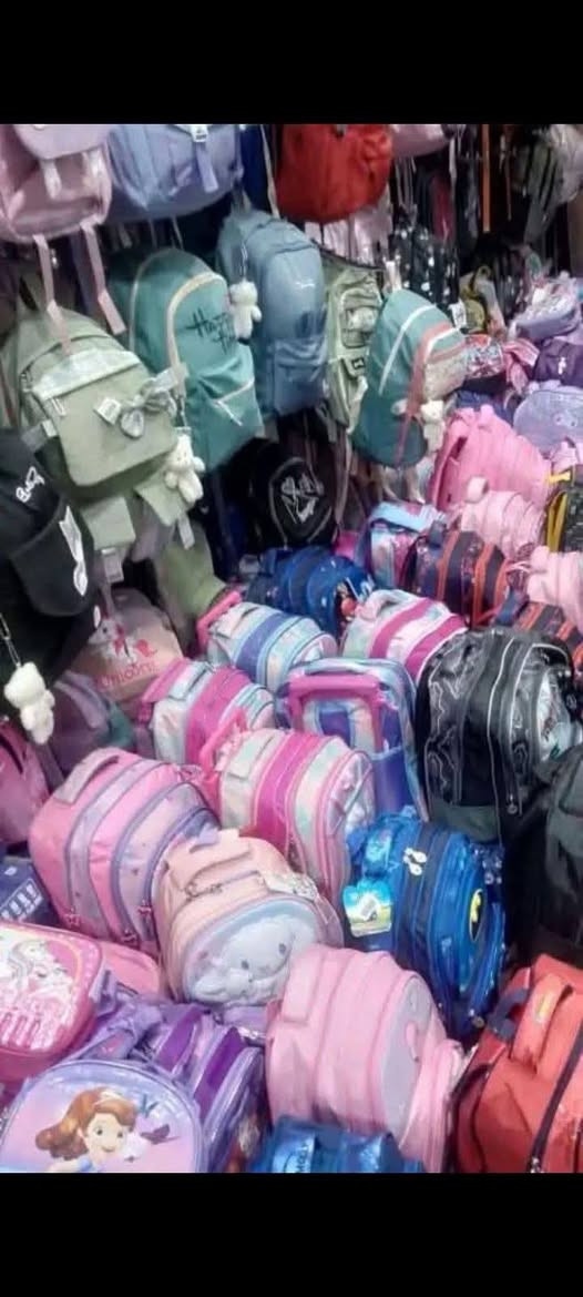 قبل زحمه المدارس قبل زحمه المدارس
وغلو الاسعار الحقو شنط المدارس بالسعر القديم  قبل ما الاسعار الجديدة تزيد فرصة وشنط كلها مستوردة


**إذا كنت صاحب هذا الإعلان وتريد حذفه لأي سبب، رجاءا أرسل رسالة إلى الدعم الفني**