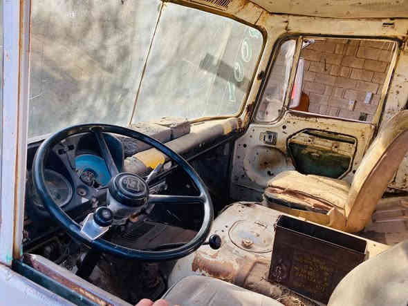 للبيع هينو جيش شعبي 4 طن رقم نينوى 
محرك كير اكسل نضاف تايرات نضاف السعر ٣٠ ورقه وبي مجال مكاني صلاح الدين  ***********
