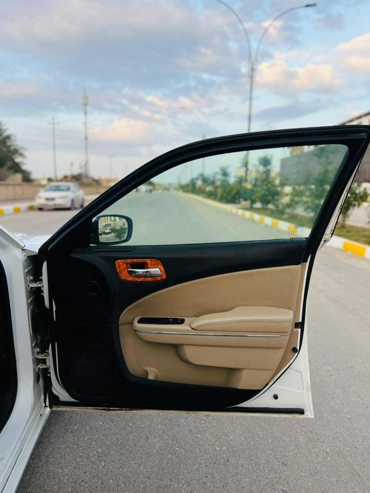 السلام عليكم ورحمة الله وبركاته عادت نشر بسبب الوعود الكذابه جارجر مديل 2011كنديه كفالا عامه بيهه بس البنيد مقسم ول باقي كفالا مكينه كير اكسل حداده تخم تاير تبريد مكان بصره السعر 145 وانه خادم الشرايه ***********
