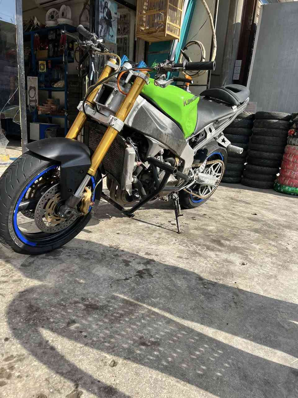 للبيع اول كصه مكينه خرسه كامله من كلشي مكاني الامين الثانيه ما متواجد ***********وتساب او سيمكارت فقط 
سعرها مناسب
