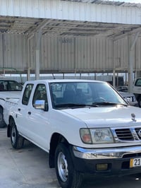 نيسان بيكاب • ٢٠٠١ • السليمانية