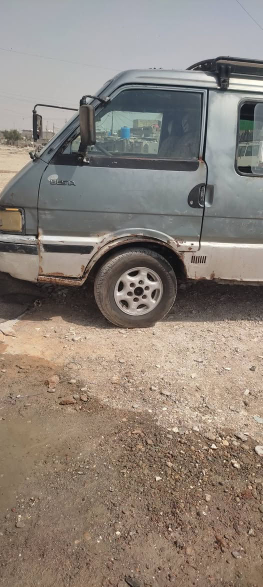 السلام عليكم
سياره كيا بستا للبيع موديل 94رقم احمر بغداد 
تخم تاير جديد الكير خير من الله المكينه لاتبخير ولاتنقيص 
الاكسل بيه صوت المشط جديد السعر 20وبيها مجال للاستفسار الاتصال على الرقم مكاني بغداد ***********
