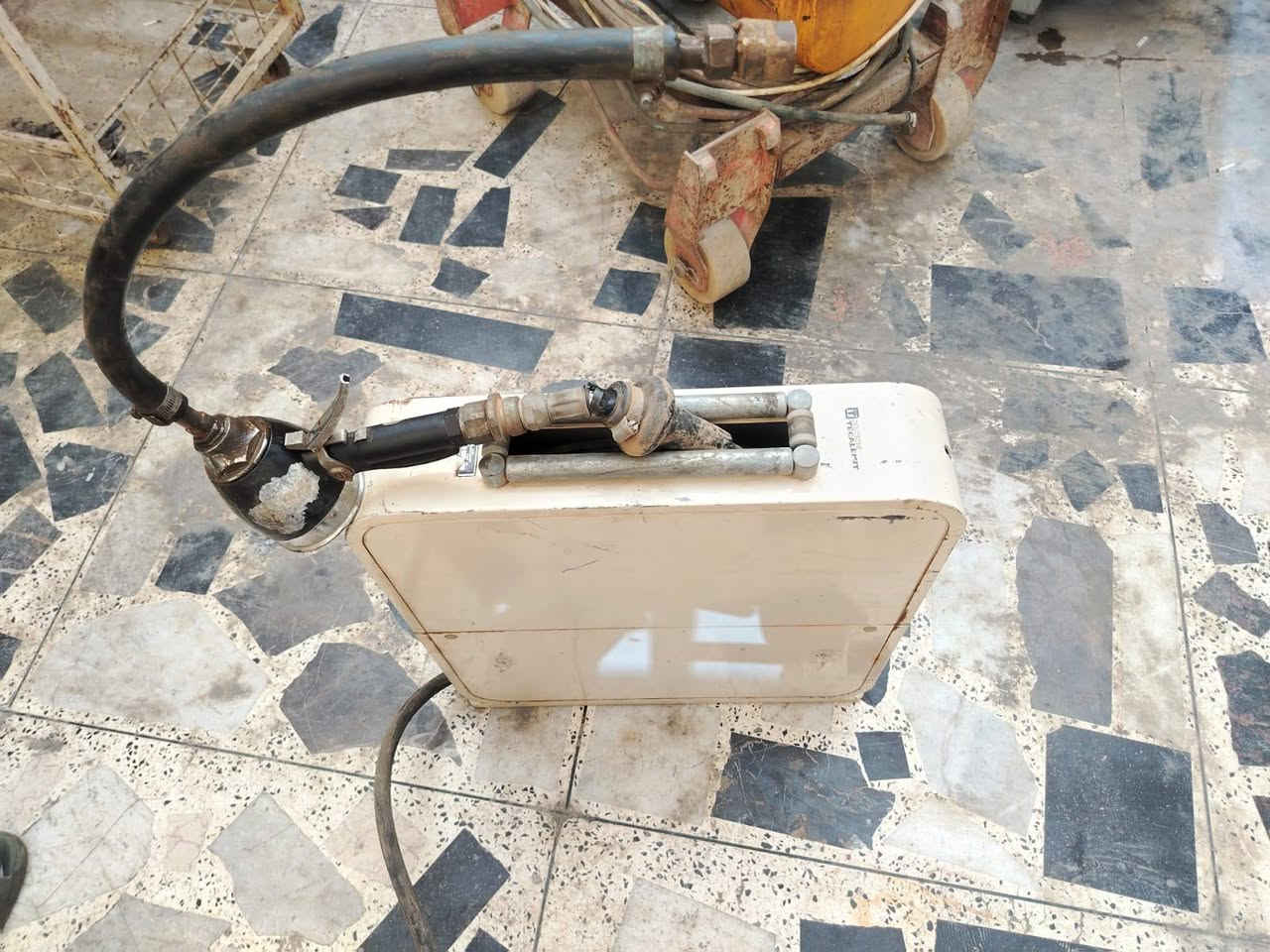 البيع***********
