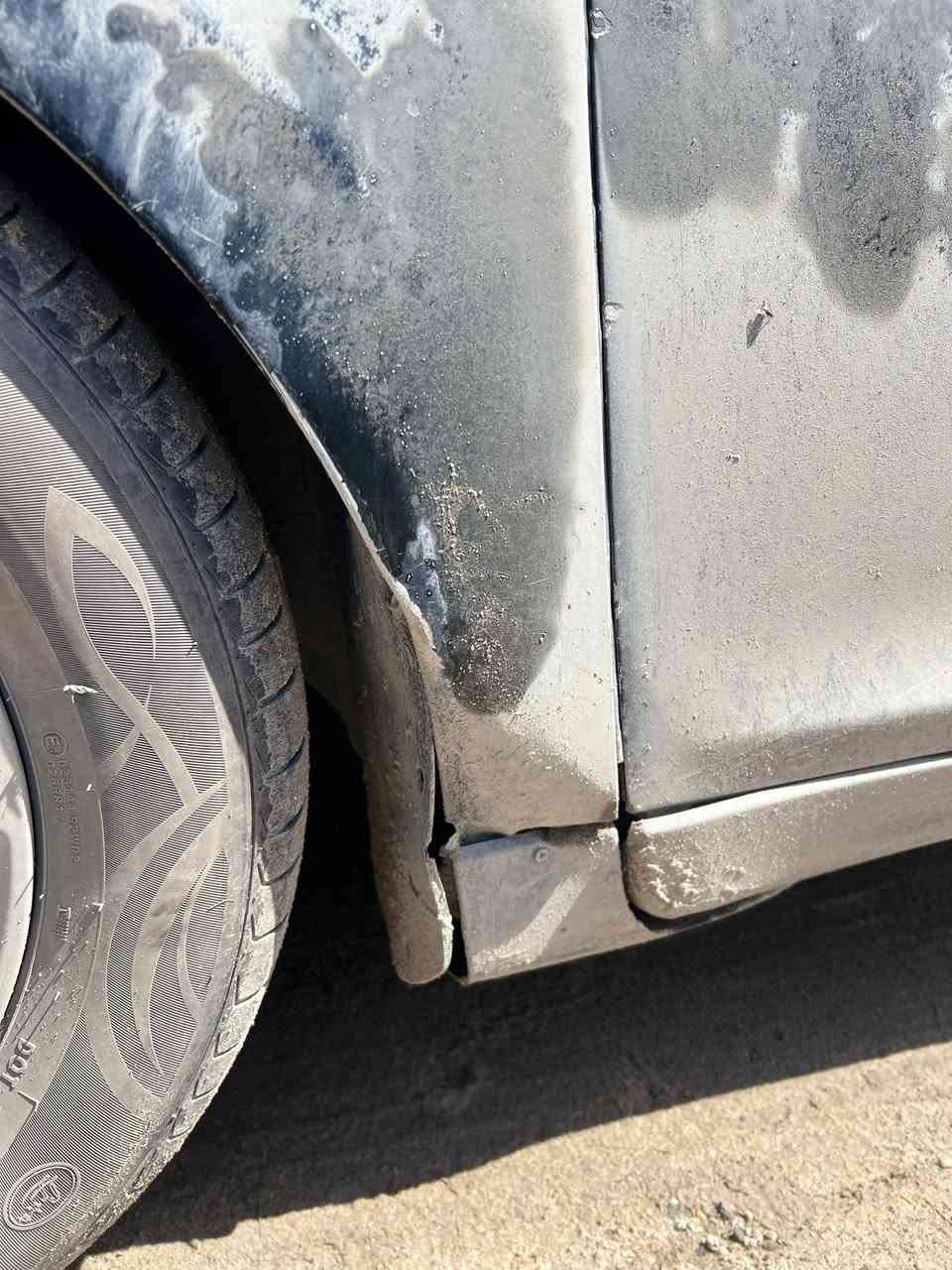 السلام عليكم
فورد تورس 2011 
مكينه جديد شركة محركها 3500 6v
سياره بيها طكتين بجاملقات موجودات بصور 
سياره بسعر سايبه 
ابيع حزام وهية مو حزام الجنطه ودعاميه بدون صبغ القماره بيها طلقه وما مسويها القماره بدون صبغ 
سعرها 79 بيها مجال كلش بسيط 
***********
