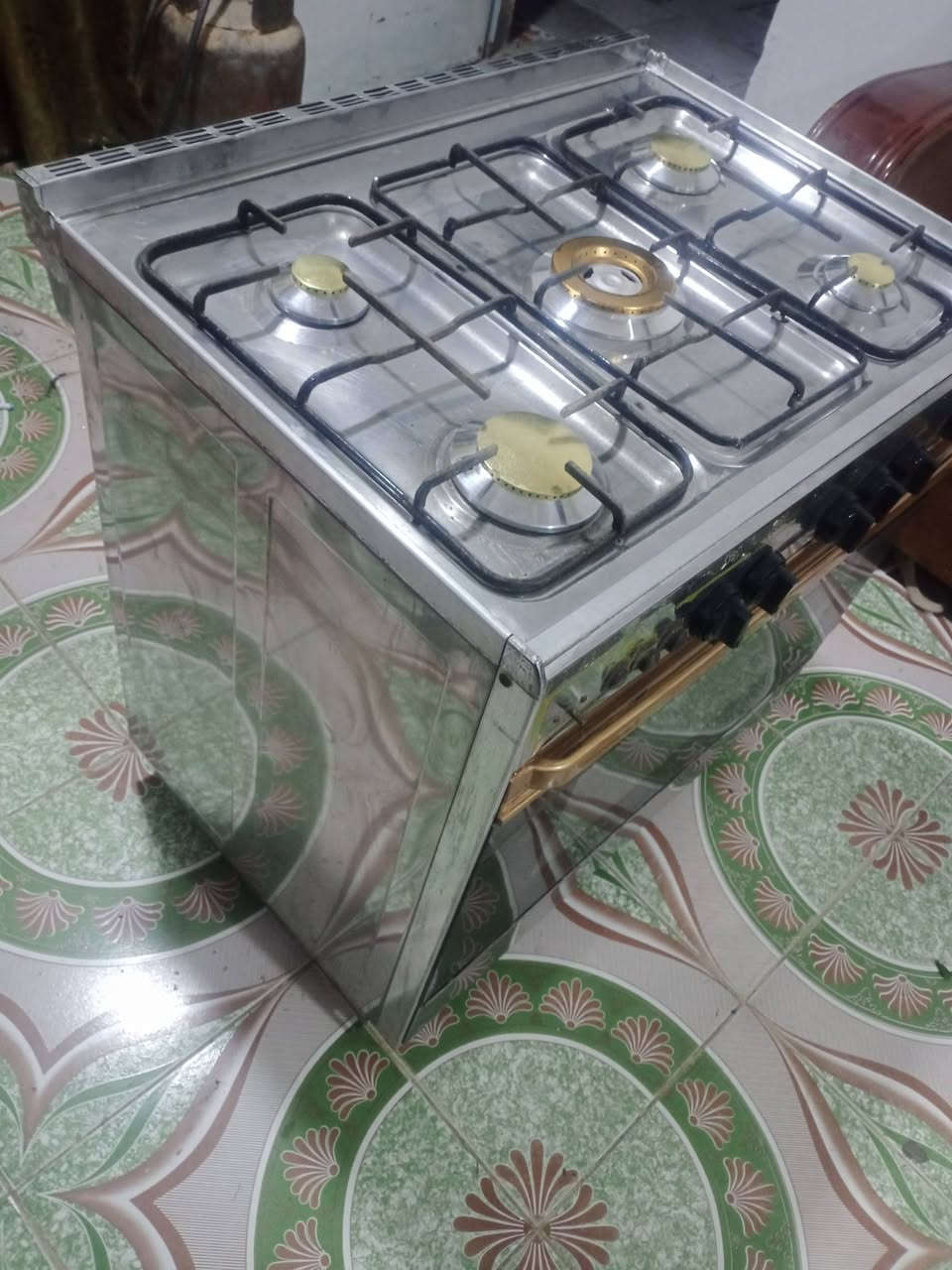 طباخ اللبيع وكلش انظيف ومكانه زين القوس


**إذا كنت صاحب هذا الإعلان وتريد حذفه لأي سبب، رجاءا أرسل رسالة إلى الدعم الفني**
