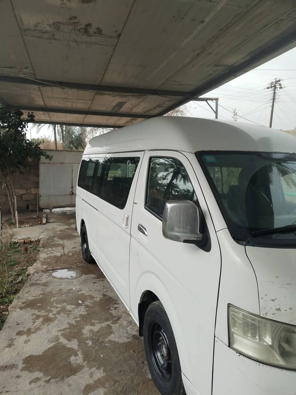 فتون موديل 2017 سياره جاهزه كل نقص مابيه كامله ورقم بغداد المحرك بلادي والسياره بلاديه قطره صبغ ما بيه وعارظه 115 وبيه مجال ان شاء الله. ***********
