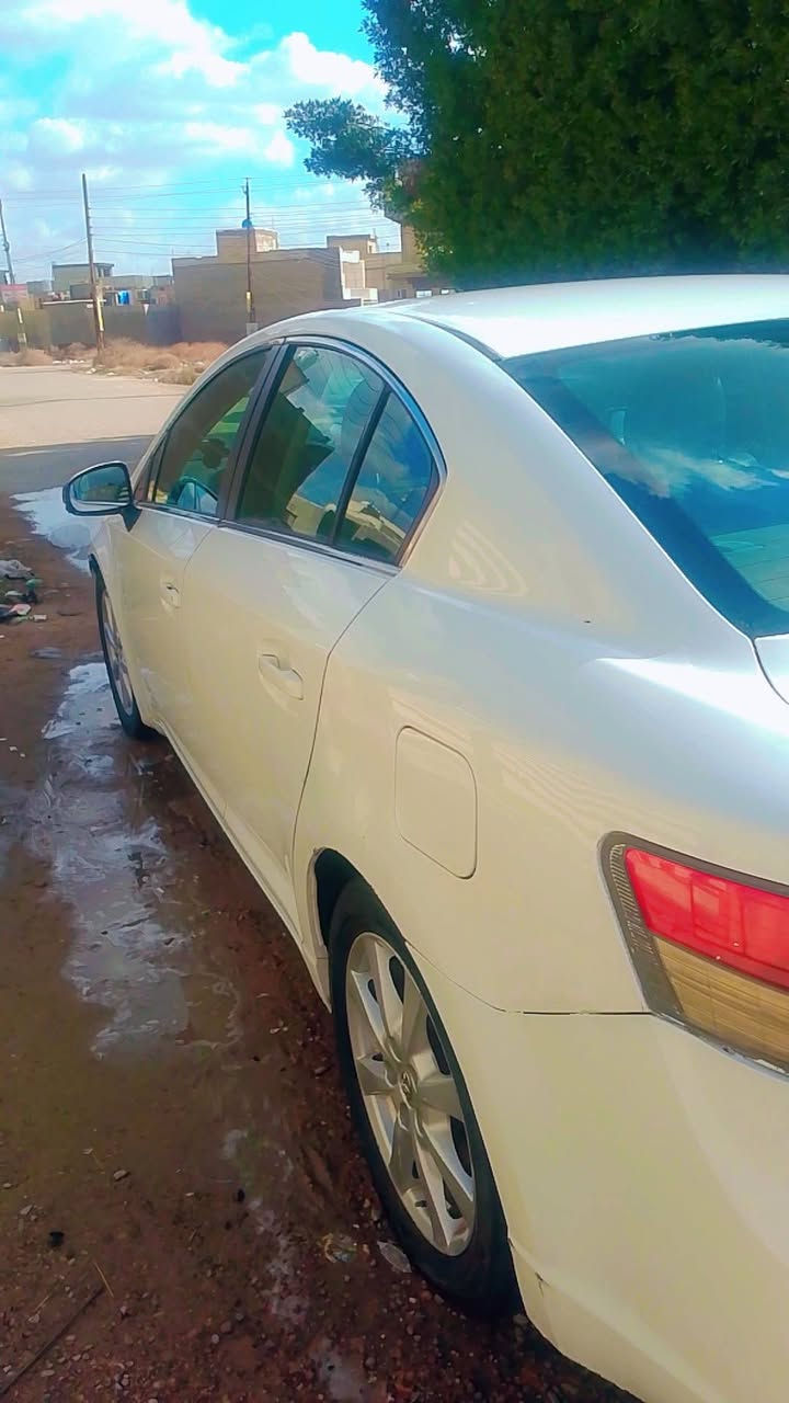 السلام عليكم تيوتا افينزا 2013 للبيع بل قسط فقط رقم اربيل
بصمه 
دخول ذكي 
تحكمات استيرن 
مثبت سرعه 
شفتات سرعه
محرك جديد بدلت ياباني قبل اسبوع 
صدر نص عمر 
السعر مقدمه 45 او بل شهر 2 ورقتين رقم الهاتف 
***********
