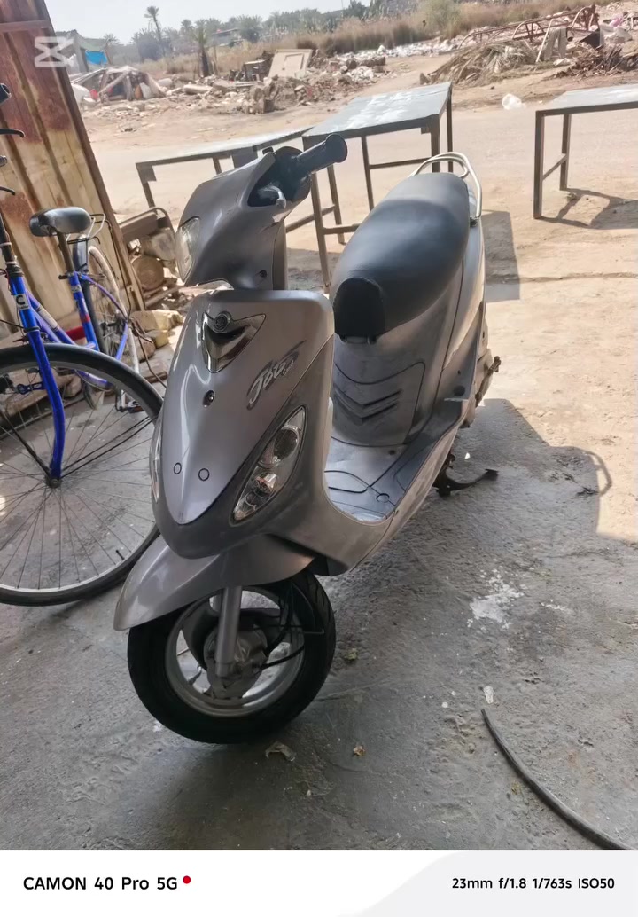 السلام عليكم دراجه منغولي ياباني للبيع طالعه قبل يومين شرط اوورقه مالته موجودة كفالة عامه مختمه ختم واحد مكاني بابل مركز  للاستفسار ***********
